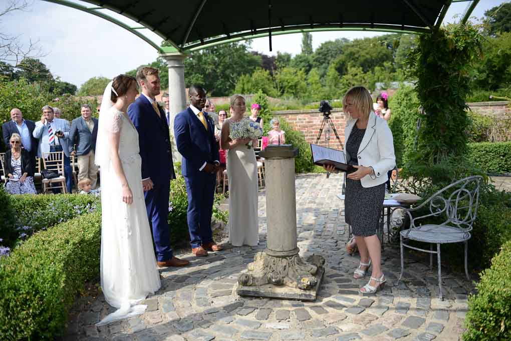  - Weddings_WEB-16.jpg